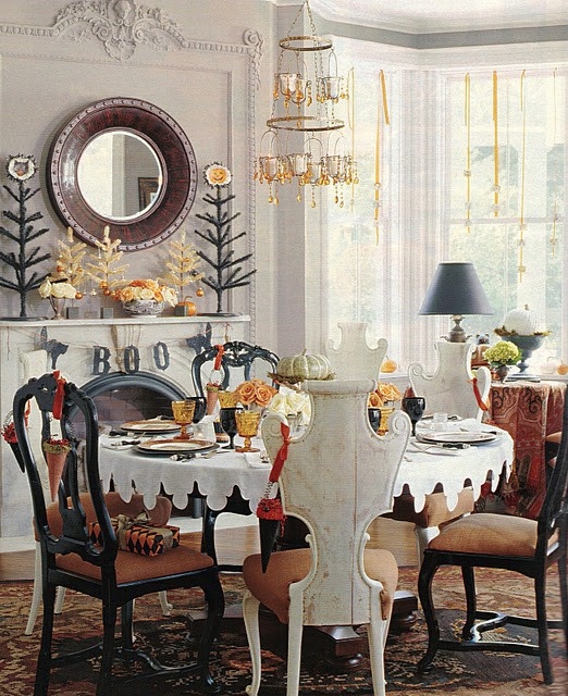 Elegant Halloween Dining Elegant Halloween Dining