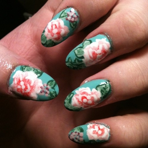 Floral Spring Nails Floral Spring Nails