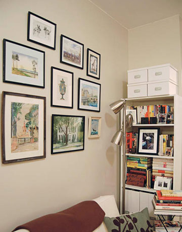 Vintage picture living room