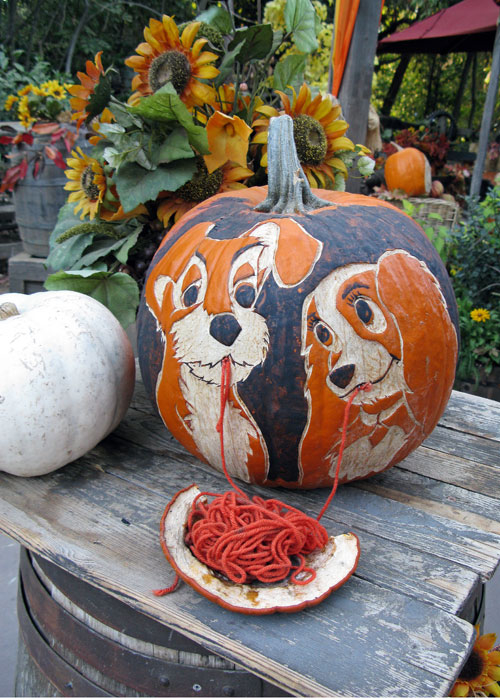 The Lady and The Tramp Halloween Pumpkin The Lady and The Tramp Halloween Pumpkin
