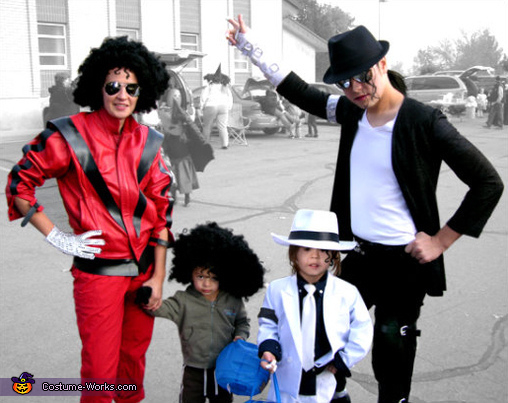 Michael Jacksons Michael Jacksons