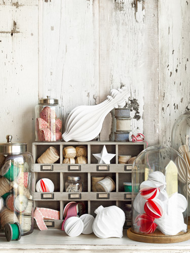 Decorative Organization