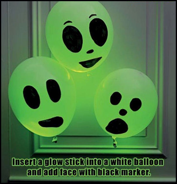 DIY Halloween Glowing Balloons