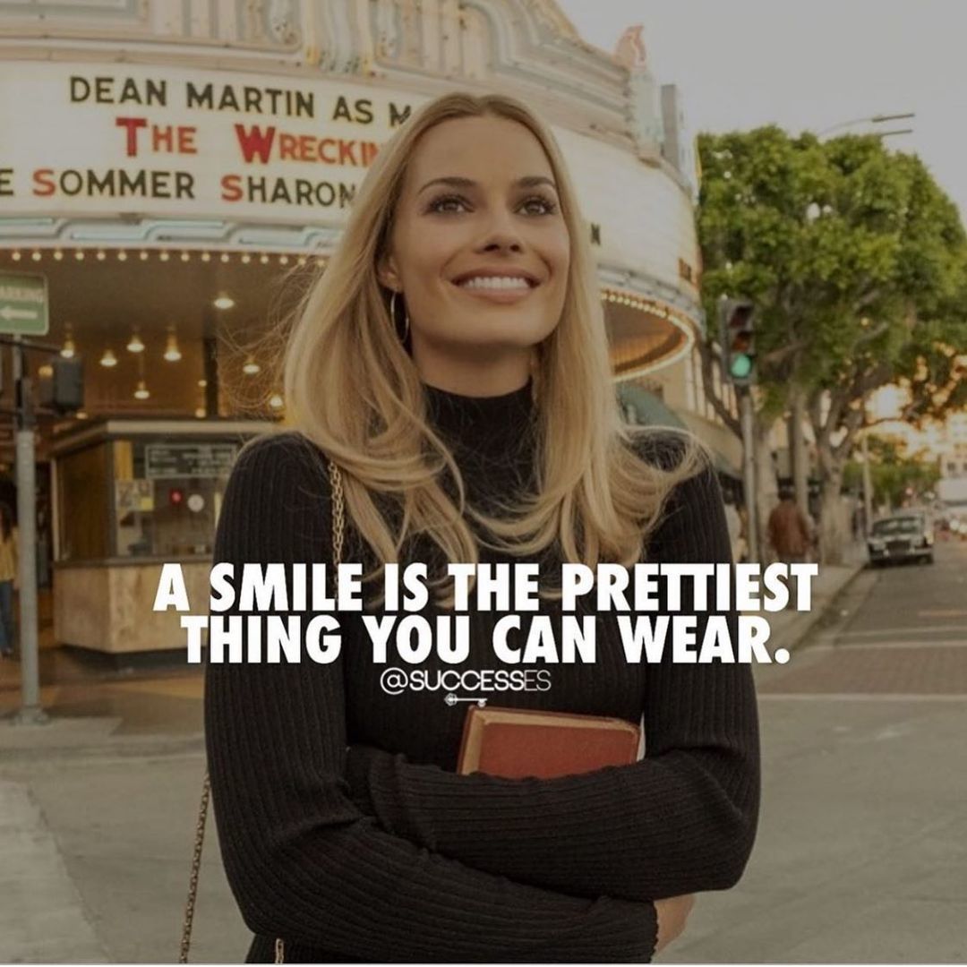 A Smile Is The Prettiest Thing You Can Wear Pictures, Photos, and