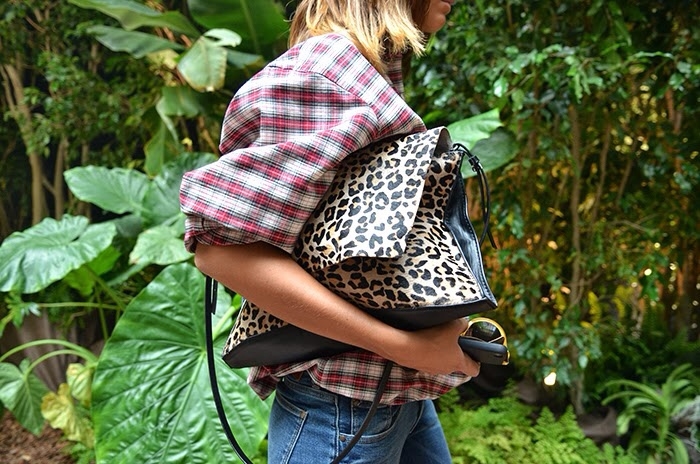 Big leopard bag
