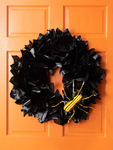 Black halloween wreath