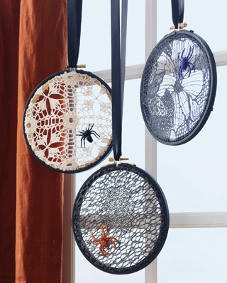 Lace spiderweb