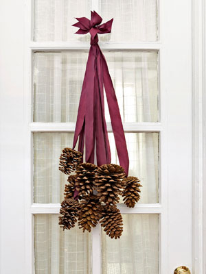 Thanksgiving cluster pinecones