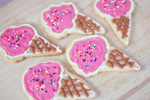 Ice cream cone cookies
