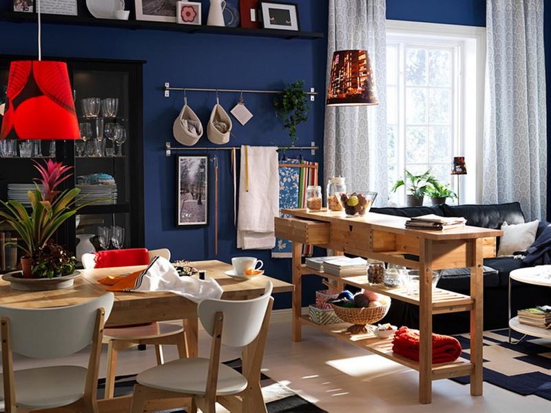 Rich Colored Dining/Family Room