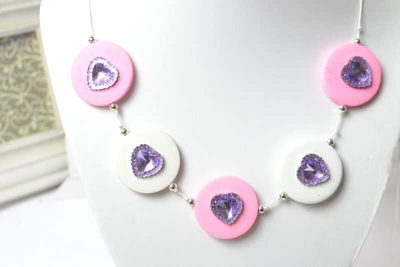 Simple and Decent Knotted Necklace 