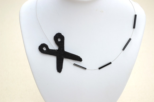 Making Scissors Cutting Necklace