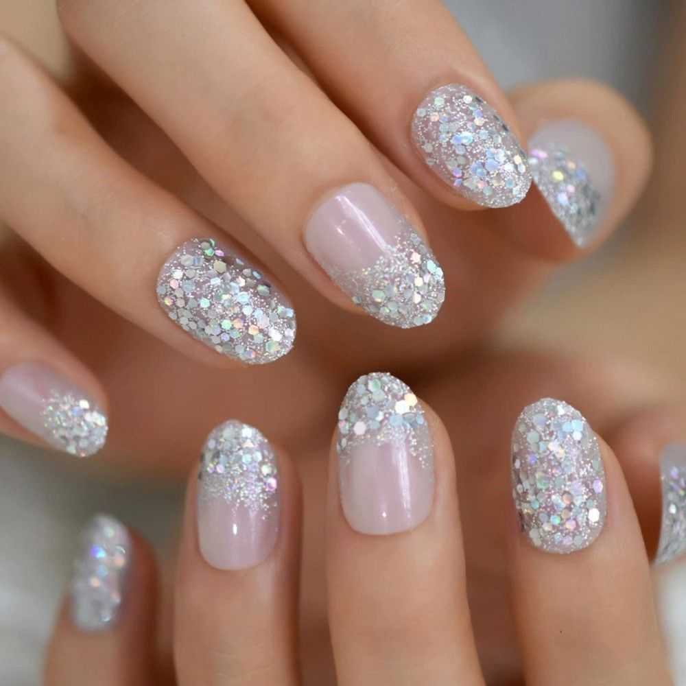 Oval Nails with Glitter Rim Shine