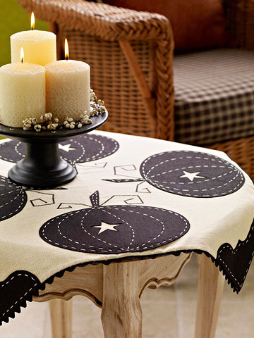 Felt pumpkin tablecloth Felt pumpkin tablecloth