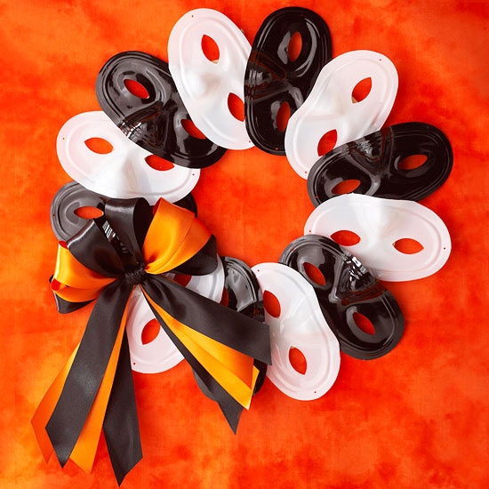 Masquerade wreath Masquerade wreath