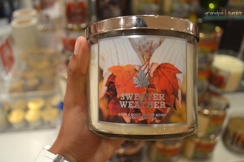 Sweater weather candle Sweater weather candle
