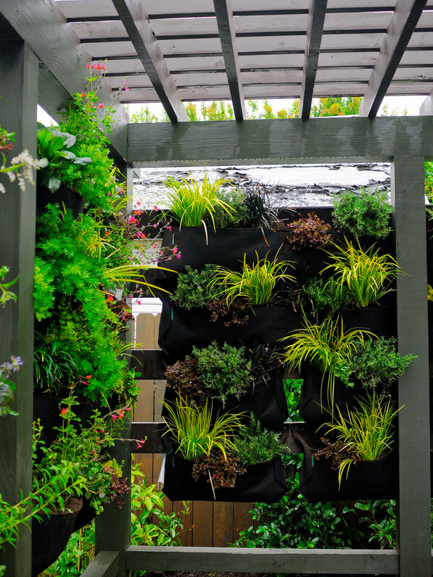 Wall of containers