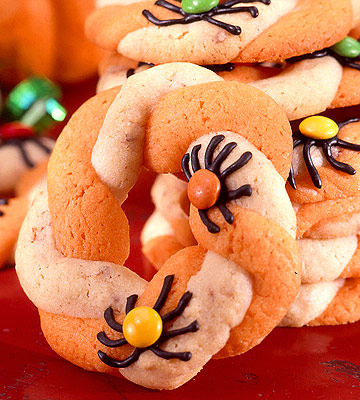 Spider covered cookies Spider covered cookies