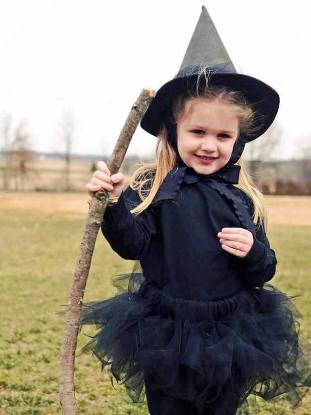 Witch costume Witch costume