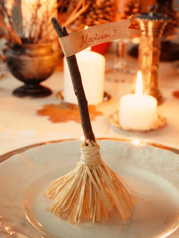 Witch broomstick place cards Witch broomstick place cards