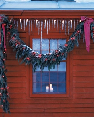 Red berry light garland