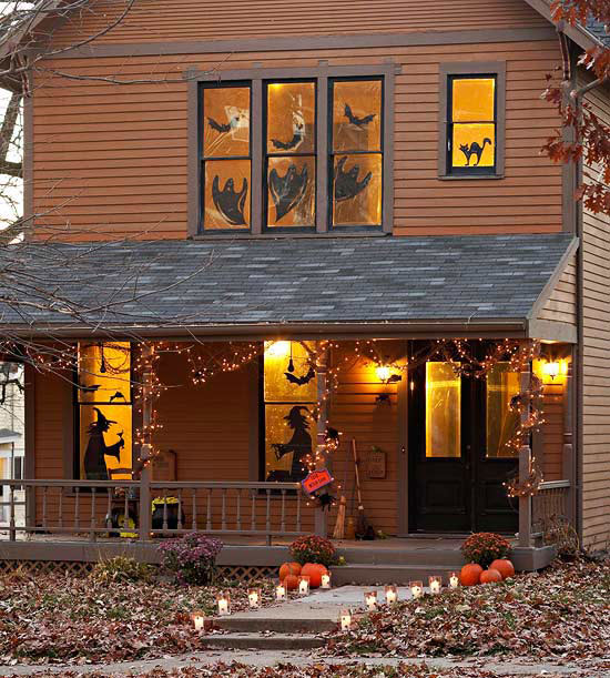 Spooky porch
