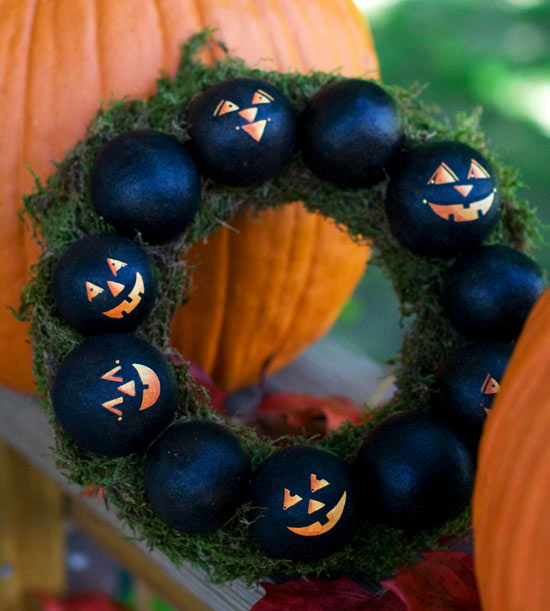 Miniature jack o lantern wreaths