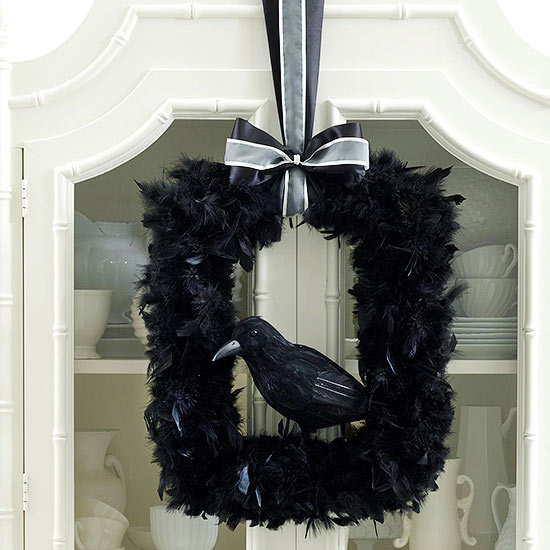 Raven wreath