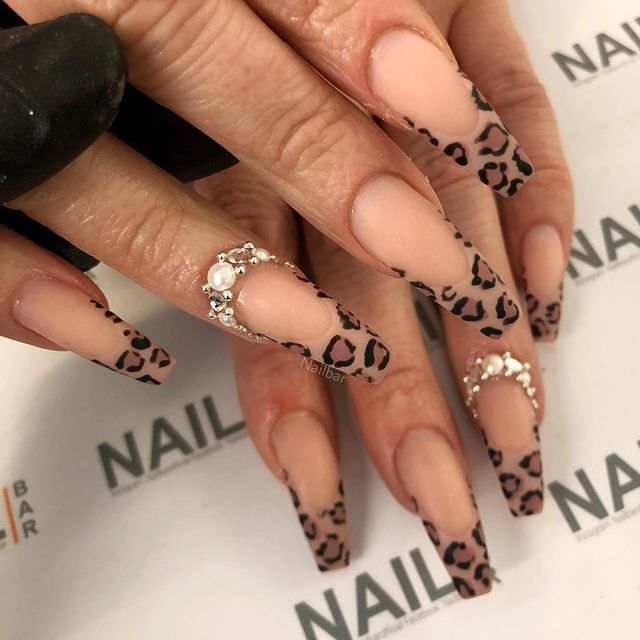 DIY Cheetah Print Nails Pictures, Photos, and Images for Facebook, Tumblr, Pinterest, and Twitter