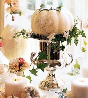 Pretty Autumn Tablescape Pretty Autumn Tablescape
