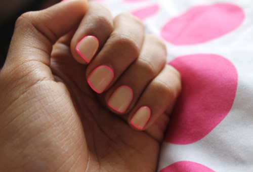 Neon outlined nails