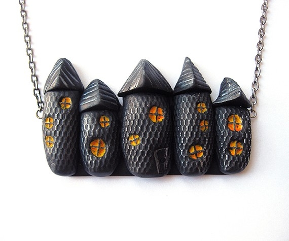 Spooky houses necklace