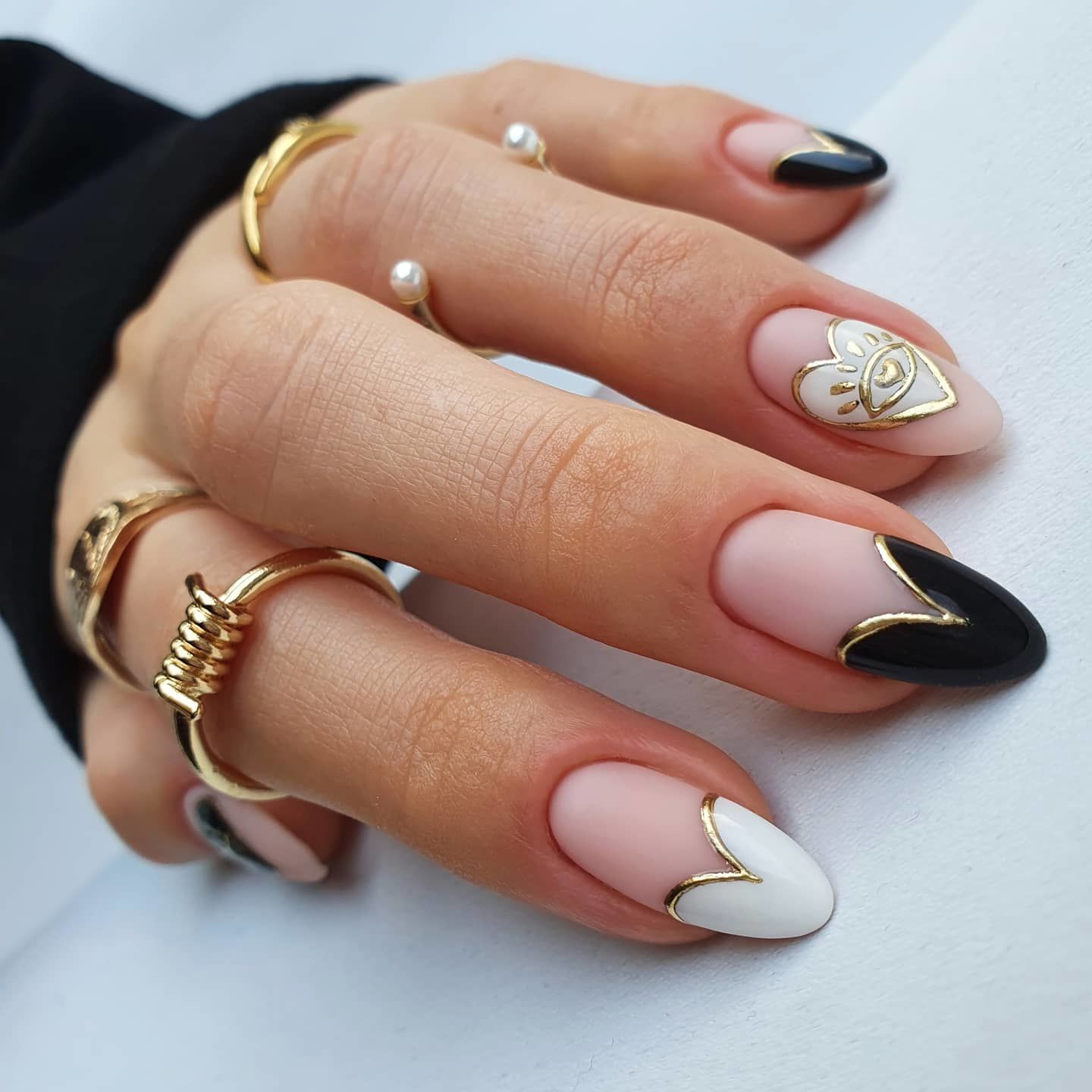 White, Gold And Black Gold Accent Nails Pictures, Photos, and Images