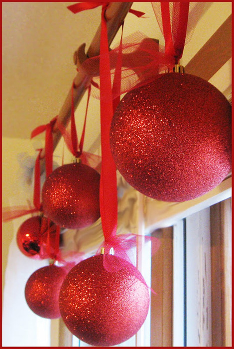 Big glitter ball ornament
