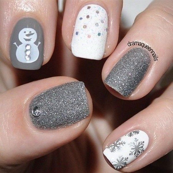 White And Silver Glitter Christmas Nails Pictures, Photos, and Images for Facebook, Tumblr