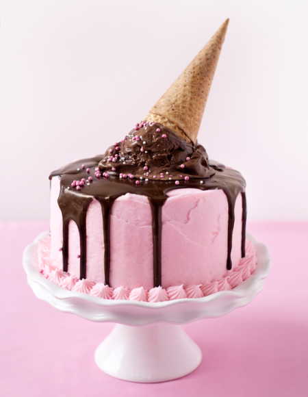 Melting ice cream cone cake