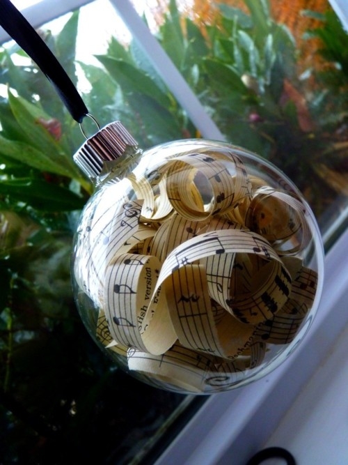 Vintage musical ornament