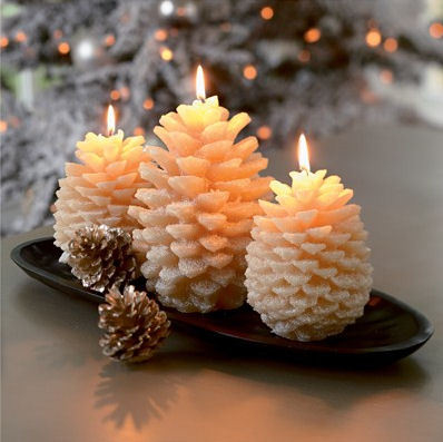Pinecone Candles
