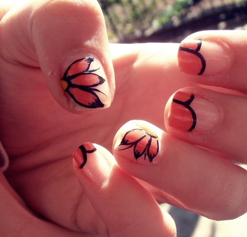 Sunflower nail art