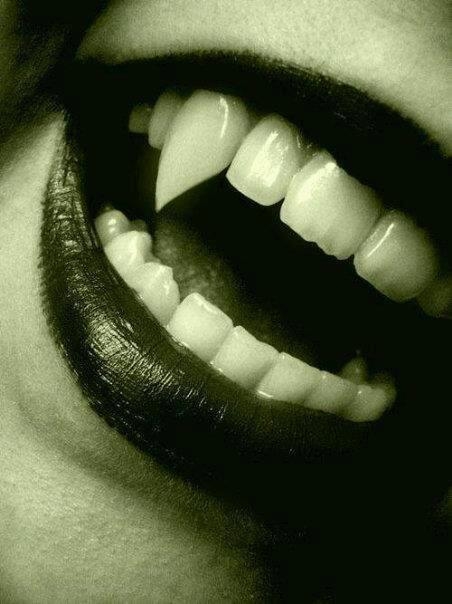 Vampire teeth