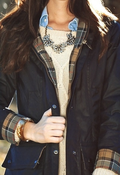 Silvery bauble necklace