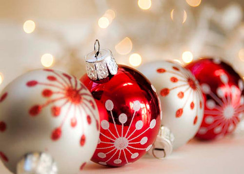 Red and white balls
