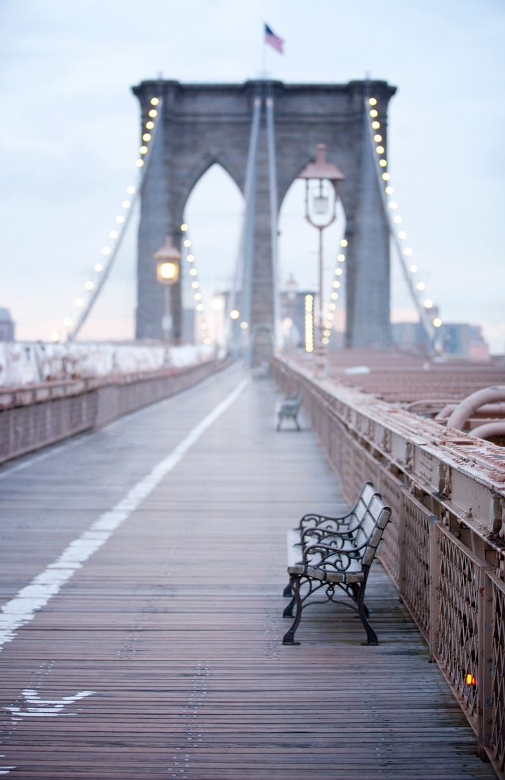 Desolate Brooklyn bridge