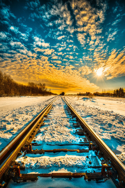 Tracks and clouds Tracks and clouds