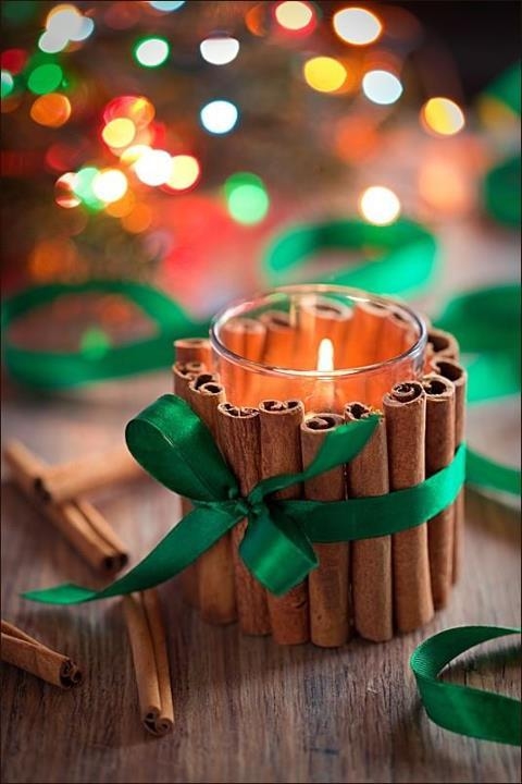 Cinnamon stick candle Cinnamon stick candle