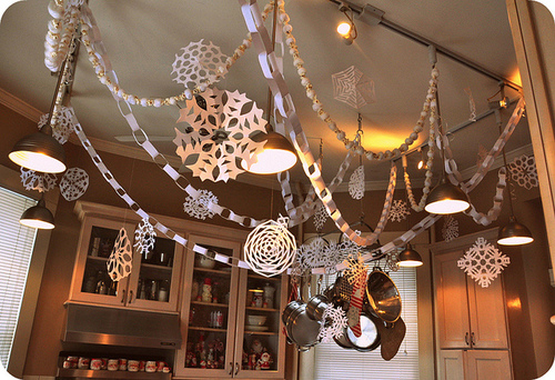 Paper winter garland Paper winter garland