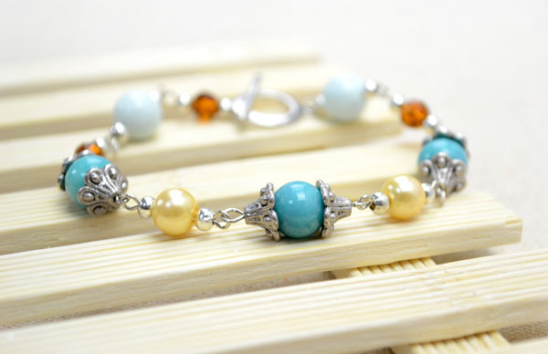 Dainty Beaded Bracelet 