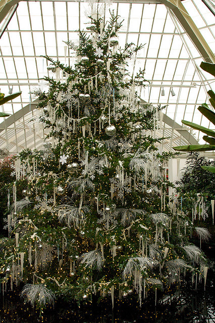White decorated christmas tree