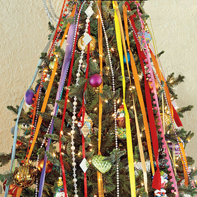 Cascading ribbon tree Cascading ribbon tree
