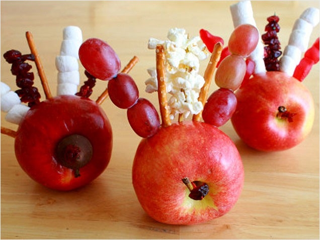 Gobbling apples
